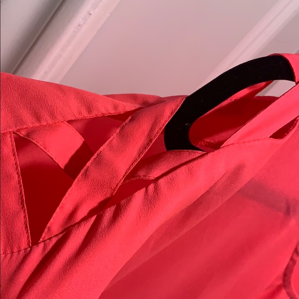 Pink blouse - Picture 2 of 3